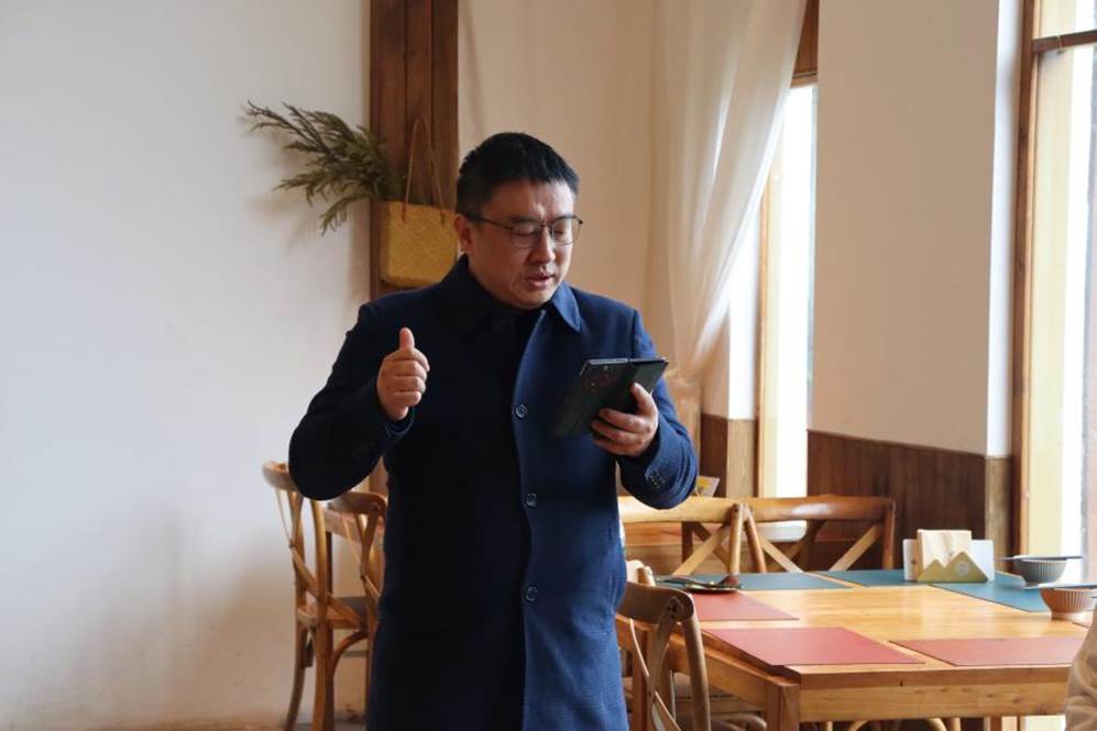 邱树雄老师 邱树雄老师