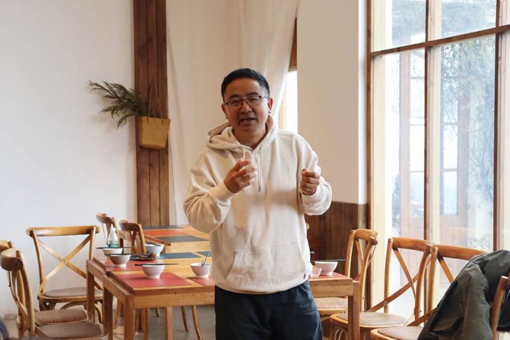 完德加老师 完德加老师